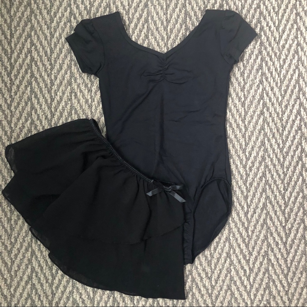 Danskin now short sleeve leotard and tutu size 6